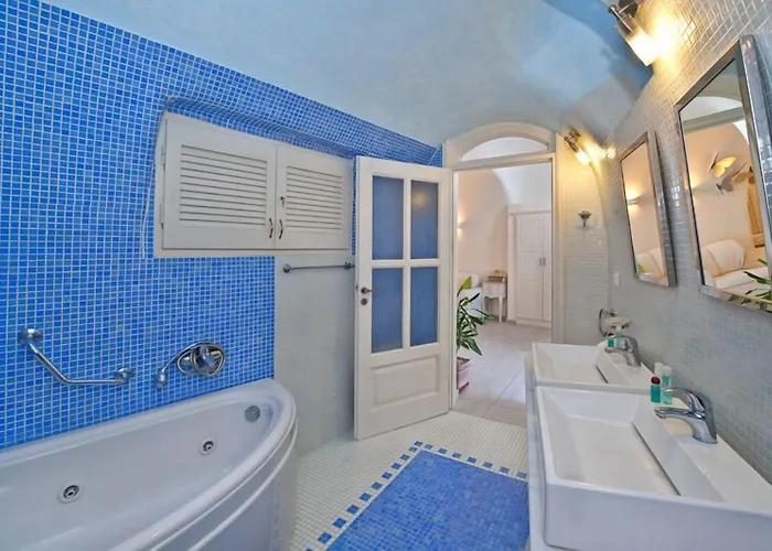 Kavalari - Adults Only Hotel Fira (Santorini)