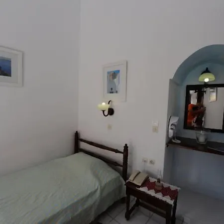 Kavalari - Adults Only 2*