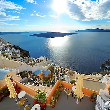 Kavalari - Adults Only 2* Fira (Santorini)