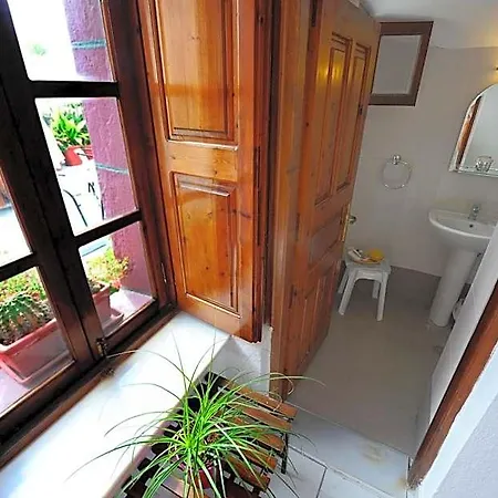 Kavalari - Adults Only 2* Fira (Santorini)