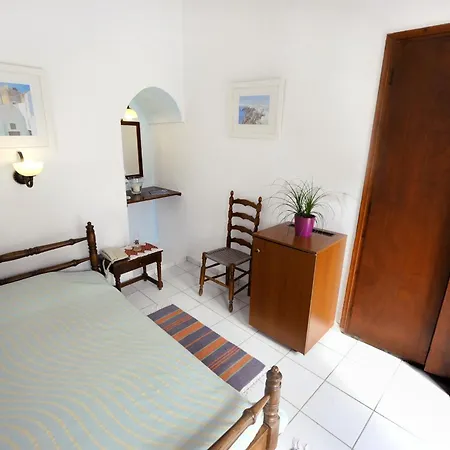 Kavalari - Adults Only