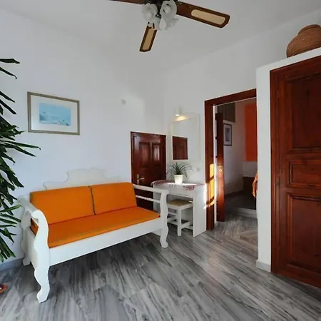 Kavalari - Adults Only Szálloda 2*