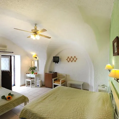 Kavalari - Adults Only Hotell Fira (Santorini)