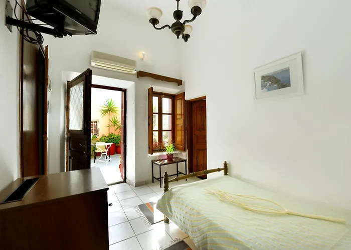 Ξενοδοχείο Kavalari - Adults Only 2*