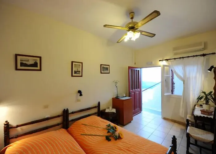 Kavalari - Adults Only 2*